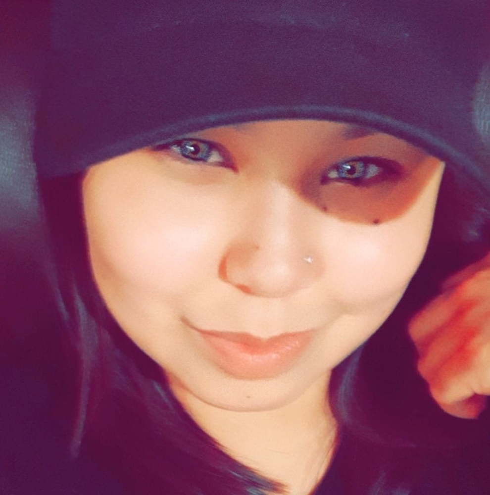 Meet your Posher, Felicia